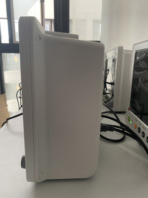 12,1 Zoll tragbarer 5-Parameter-Patientenmonitor mit 16 Sprachen für den medizinischen Gebrauch