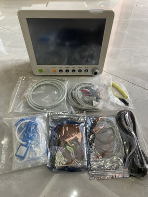 Tragbarer Multi-Parameter-Patientenmonitor mit 12,1" Farb-TFT-Display zur Überwachung der Vitalfunktionen